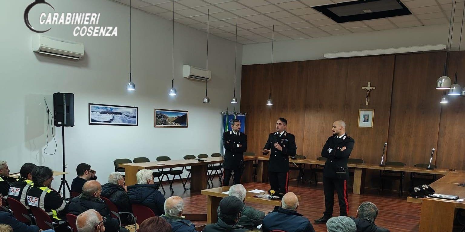 Truffe ad anziane a Saracena, i carabinieri individua i presunti autori
