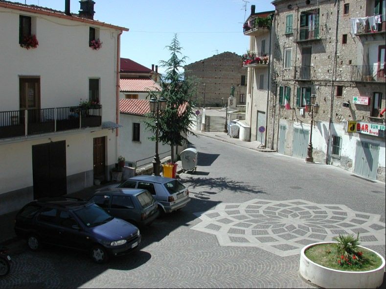 «Casali del Manco, no ad annessioni forzose»