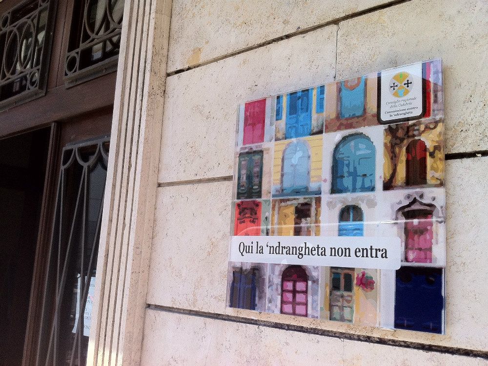 Il taglio delle Province sembra sfumare. Crotone e Vibo esultano