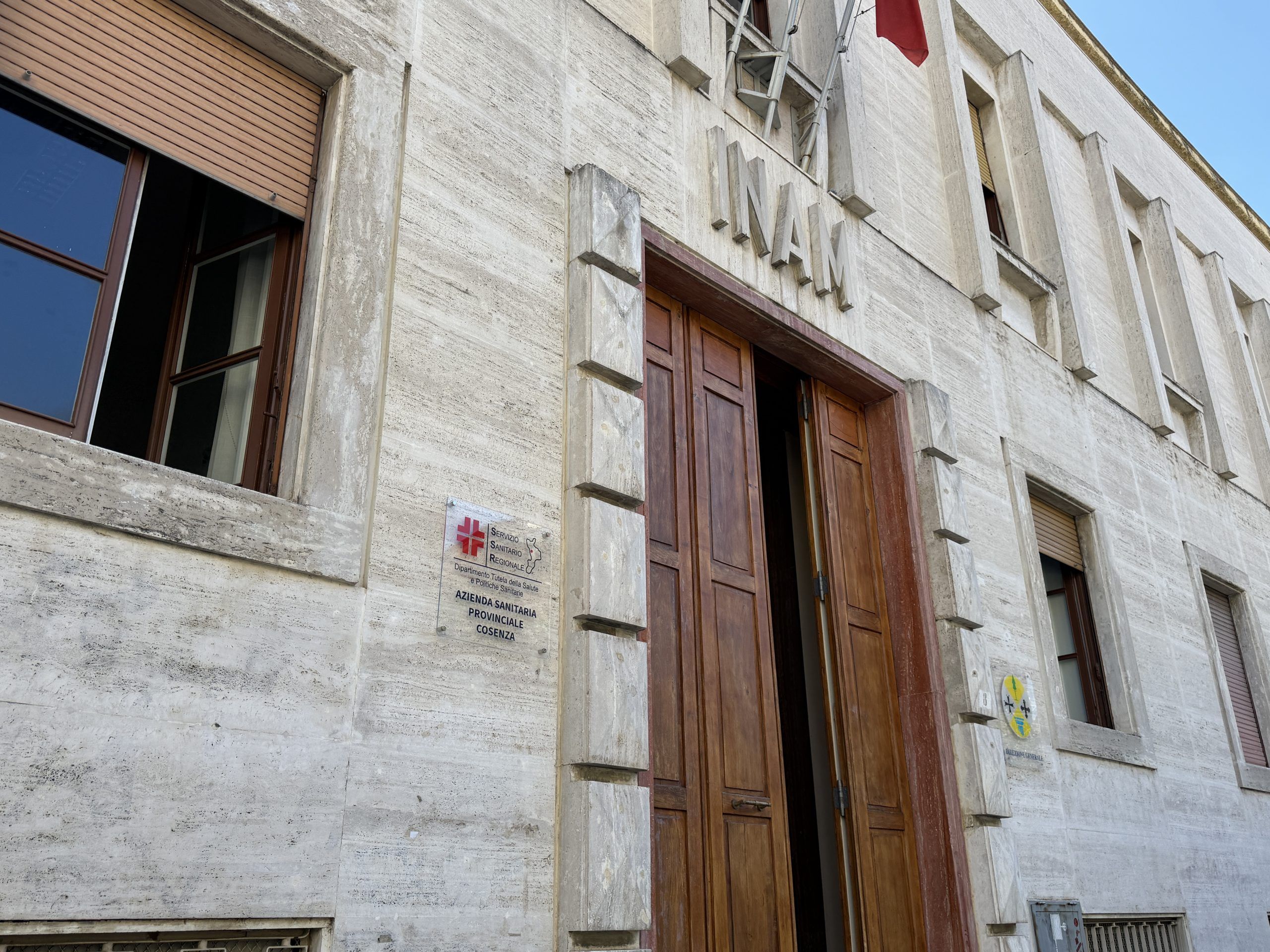 Chirurgie a Praia e Trebisacce, l’Asp conferma: «Sono strutture complesse»