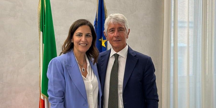 L’assessore Micheli incontra il ministro Abodi con le atlete della Smile Cosenza
