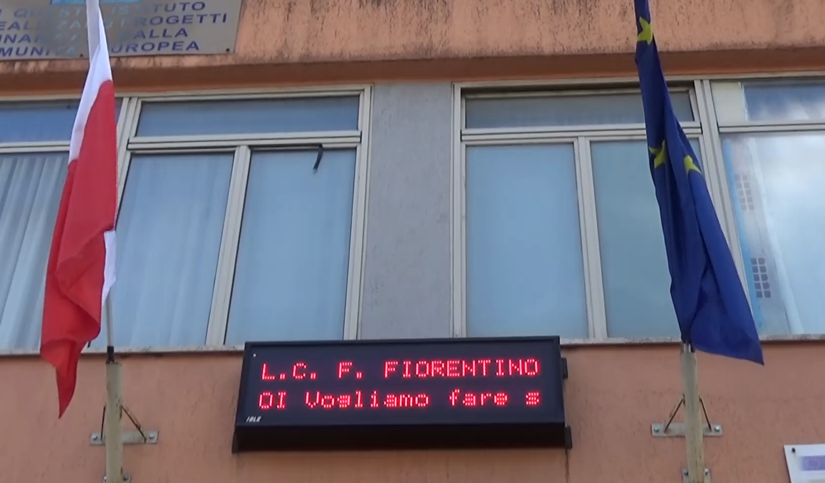 Lamezia, lezioni sospese in due classi del liceo "F. Fiorentino"