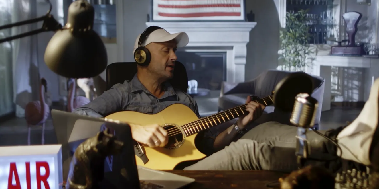 Bastianich in Calabria. «Mettiamo insieme cibo e musica»