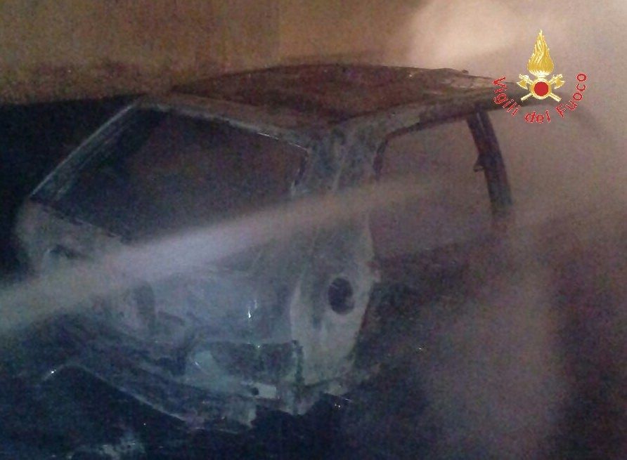 Notte di fuoco nel Catanzarese – VIDEO