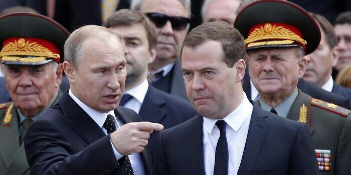 Medvedev “entra” a gamba tesa nella campagna elettorale, è bufera