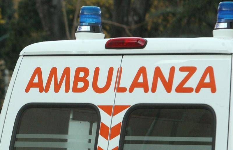 Scontro frontale tra due auto a Catanzaro: muore 61enne – VIDEO