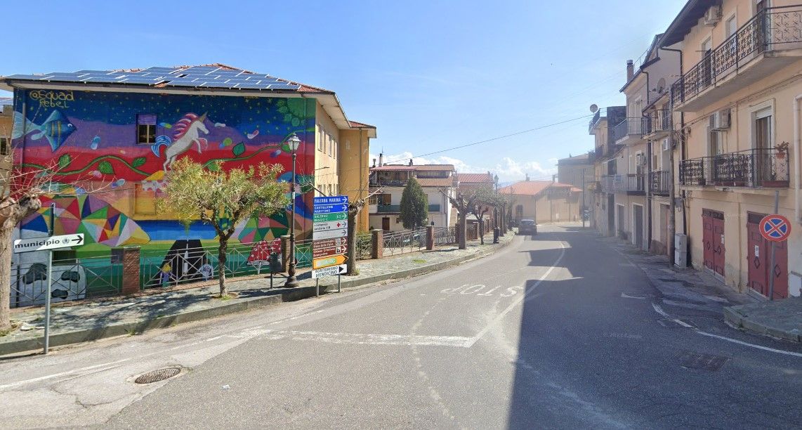 Morì in piazza a Falerna, medico assente salta convocazione disciplinare