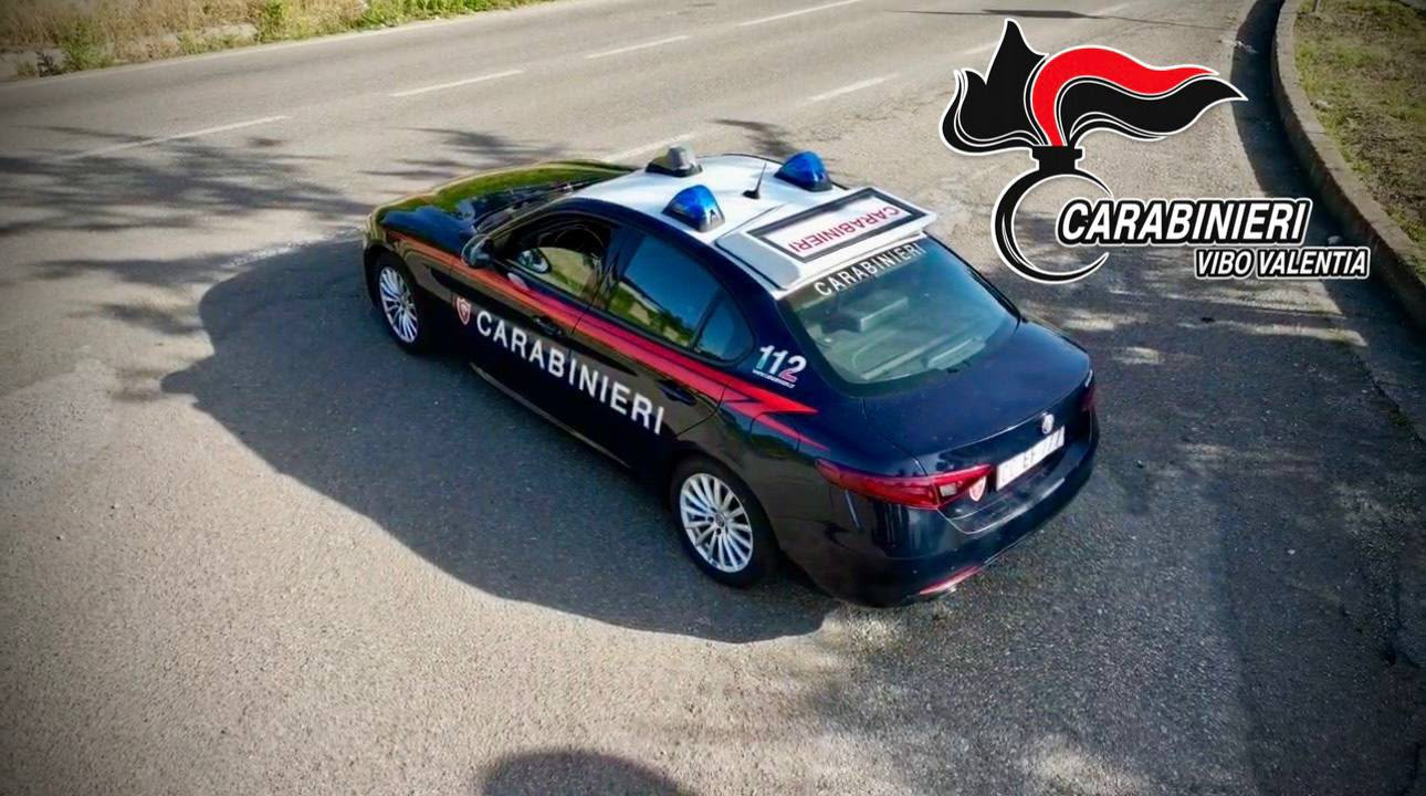 Controlli nel Vibonese, otto denunce per guida in stato di ebbrezza. Due giovani coinvolti in una rissa