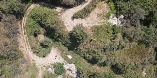 Area agricola a Ricadi trasformata in una discarica abusiva, abbandonati anche rifiuti pericolosi