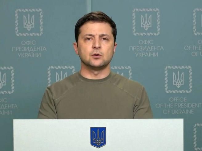 Ucraina, raid russo su un mercato: 17 morti e decine di feriti