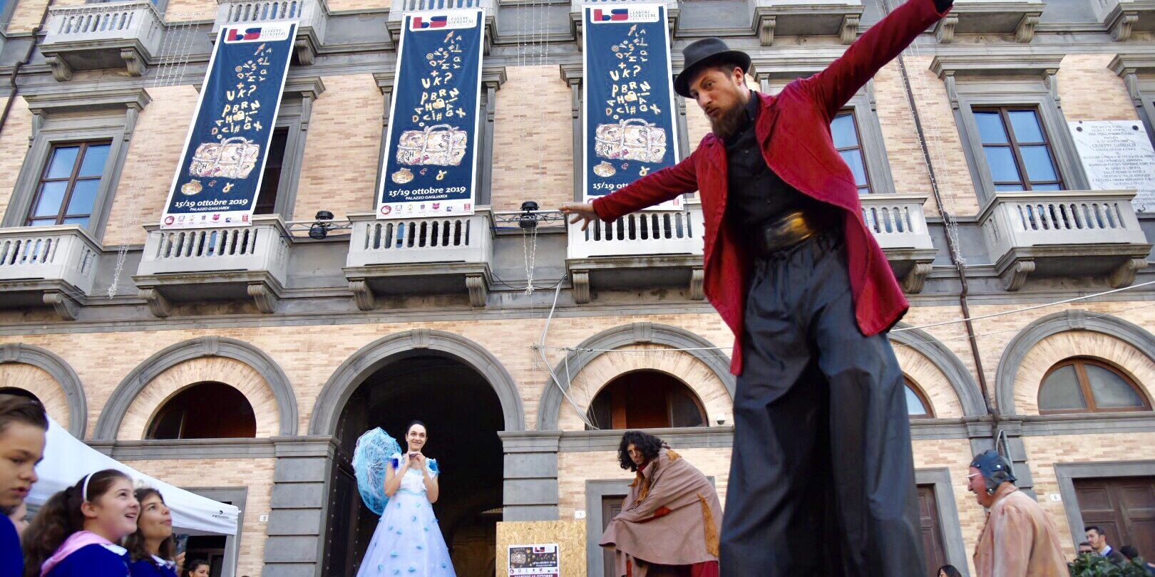 Vibo, chiude il festival “Leggere&Scrivere”: escluso dai finanziamenti regionali