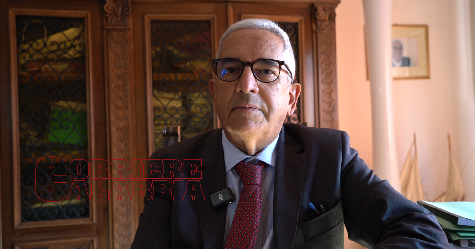 Il post “Reset” di Marcello Manna: «Vittima di un complotto dei centri di potere»