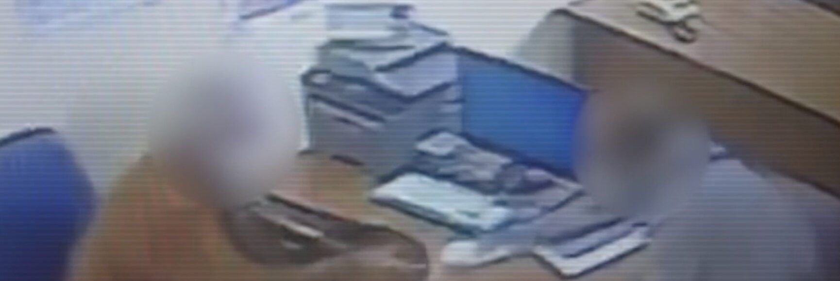 Sesso e “mazzette” per pilotare appalti in Comune, 13 indagati nel Napoletano
