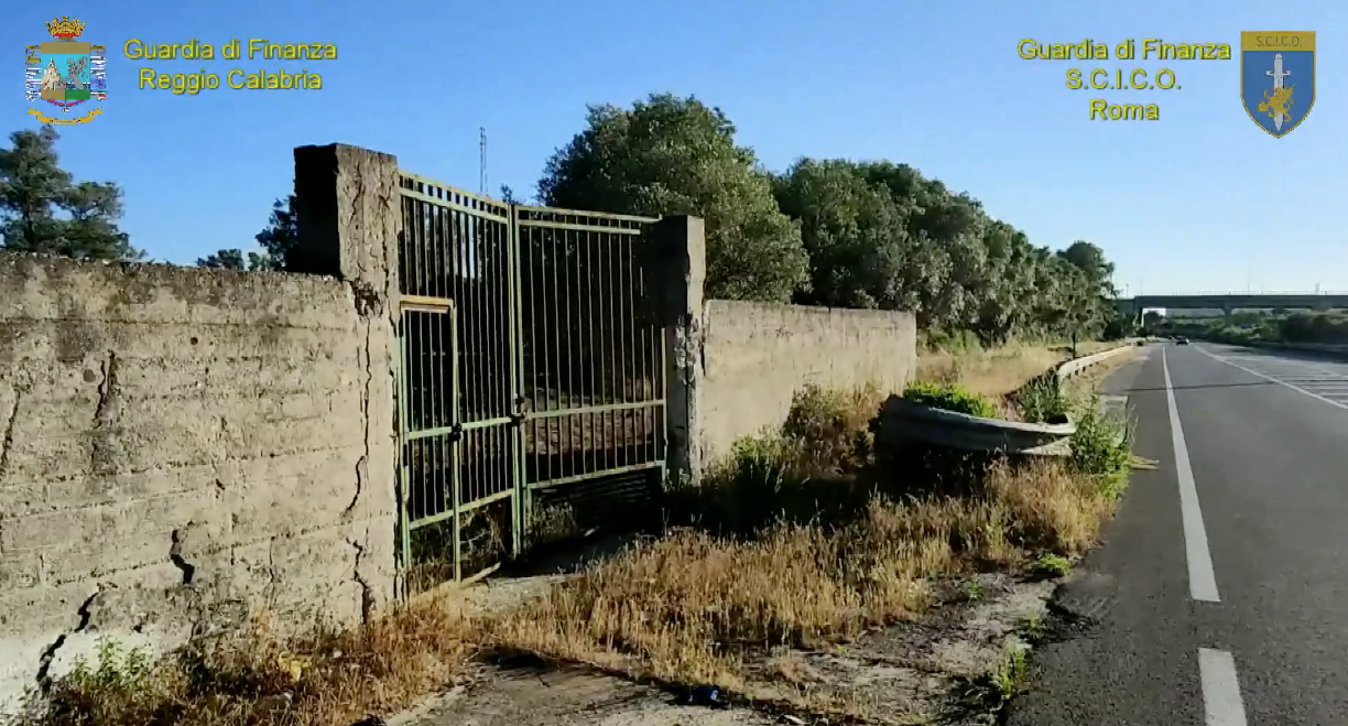 WATERFRONT | I sindaci di Gioia Tauro e Rosarno: «Rinforzare gli argini contro la criminalità»