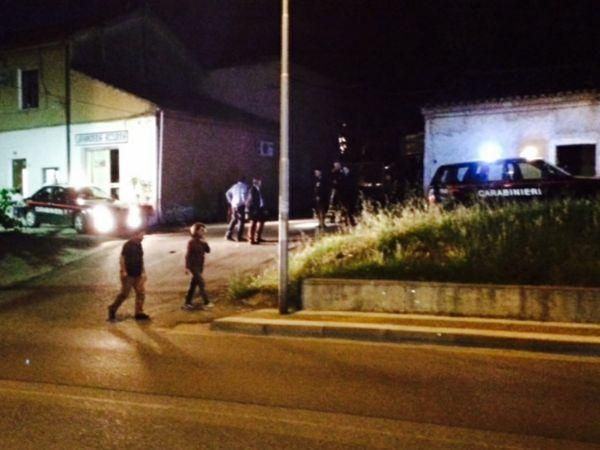 Rissa a Montalto, dieci arresti