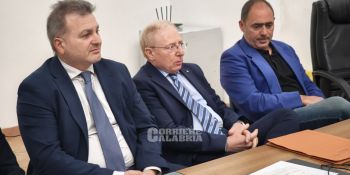 Asp Vibo, il bilancio della triade: «Strada tracciata, ora serve gestione ordinaria». Tante “anomalie” segnalate alla Procura