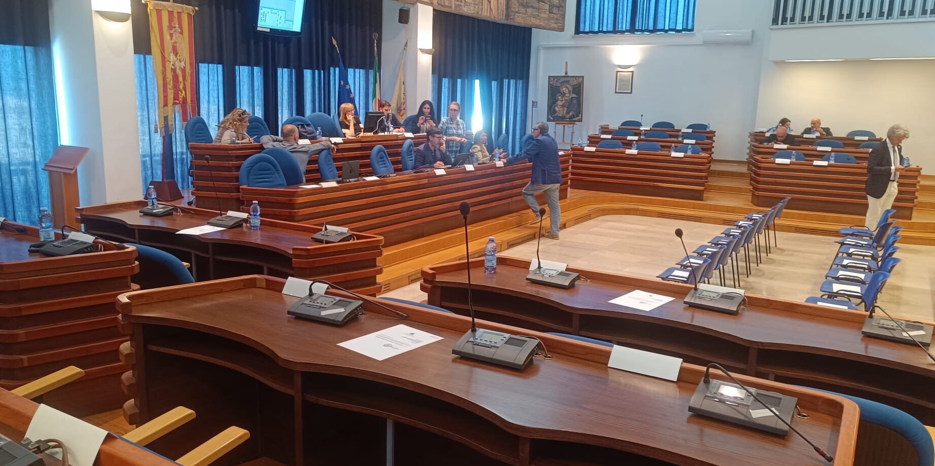 «La maggioranza di Fiorita usa solo strumenti di distrazione di massa»