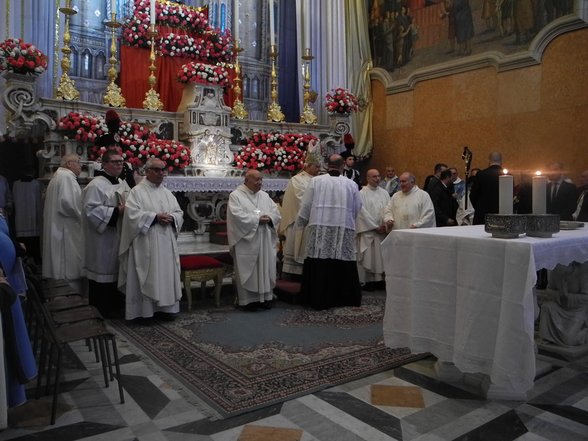 Catanzaro celebra l'Immacolata, mons. Bertolone: «Superiamo l'indifferenza» – VIDEO