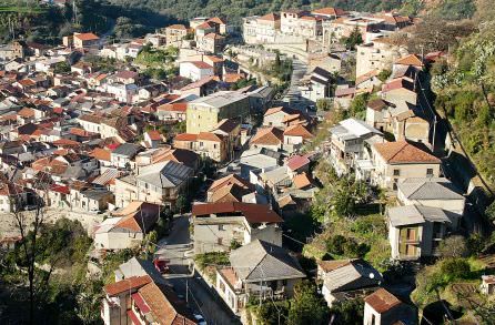 Il «paradosso» di Dinami, dove «nessuno chiede il Reddito di cittadinanza»