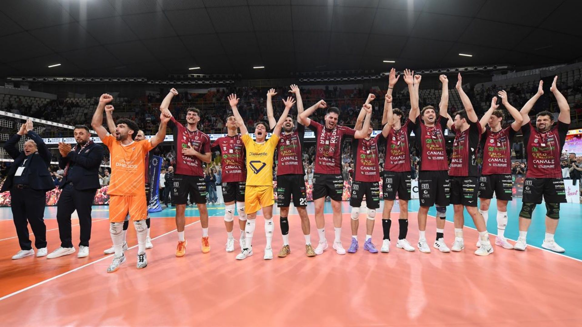 Domotek da sogno: Belluno ko 3-0, il PalaCalafiore esplode e la Serie A2 diventa realtà