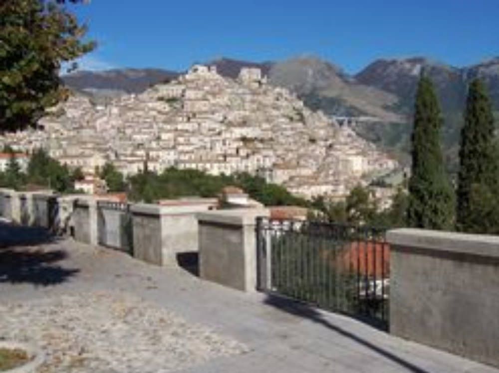 Coronavirus, "blindato" l'accesso a Morano Calabro