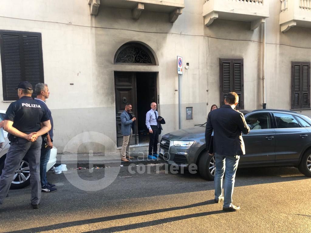 Reggio, omicidio in pieno centro: uccisa una tabaccaia – VIDEO