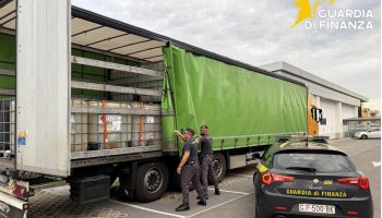 Benzina di contrabbando, sequestrati oltre 30 mila litri – VIDEO