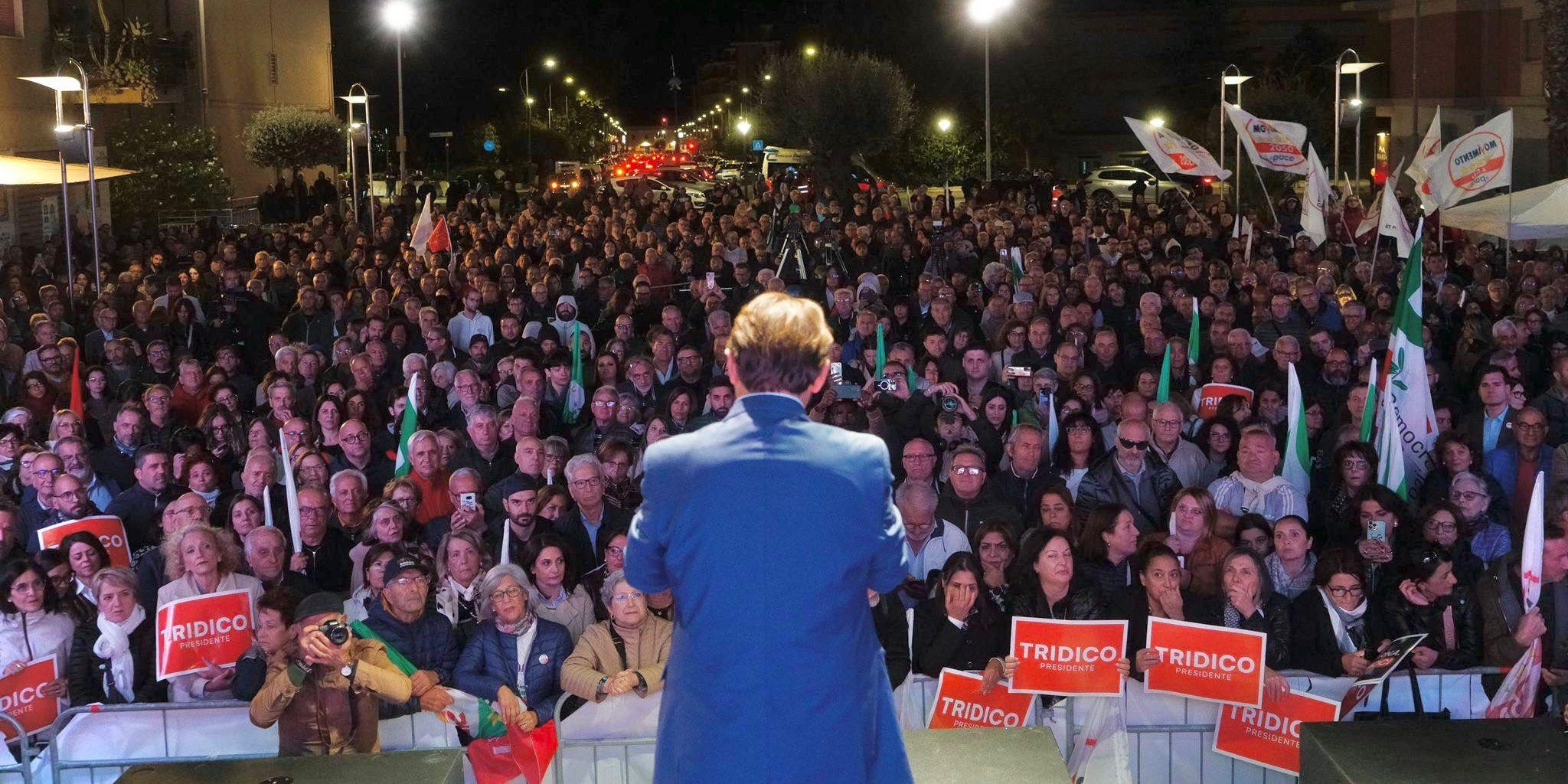 Centrosinistra, è l’ora della riflessione e dell’autocritica: attesa per le decisioni di Tridico