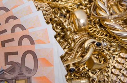 Simula una rapina per pagarsi i debiti, denunciato