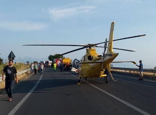 Incidente a Rossano, un morto e due feriti