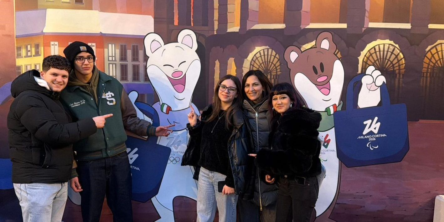 Gli studenti autori delle mascotte olimpiche in visita alla Cittadella regionale