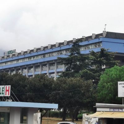 Polo universitario di Lamezia, stop alle iscrizioni per Scienze infermieristiche. Natrella: «Così si sbarra la strada ai giovani»