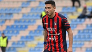 Crotone, sfida al Giugliano per avvicinarsi al meglio ai playoff – PROBABILI FORMAZIONI