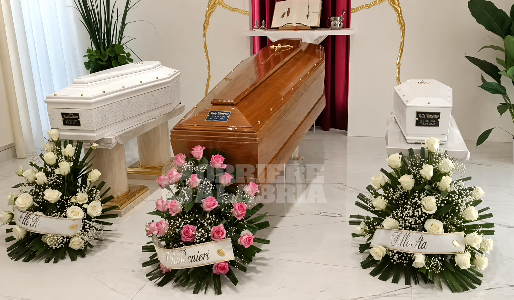 L’amore silenzioso della comunità. Parte il lungo e struggente addio di Catanzaro ad Anna e ai suoi “angeli”