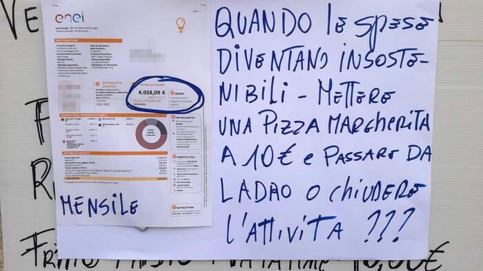 Bolletta alle stelle, un ristoratore la espone. «Margherita a 10 euro o chiudo»