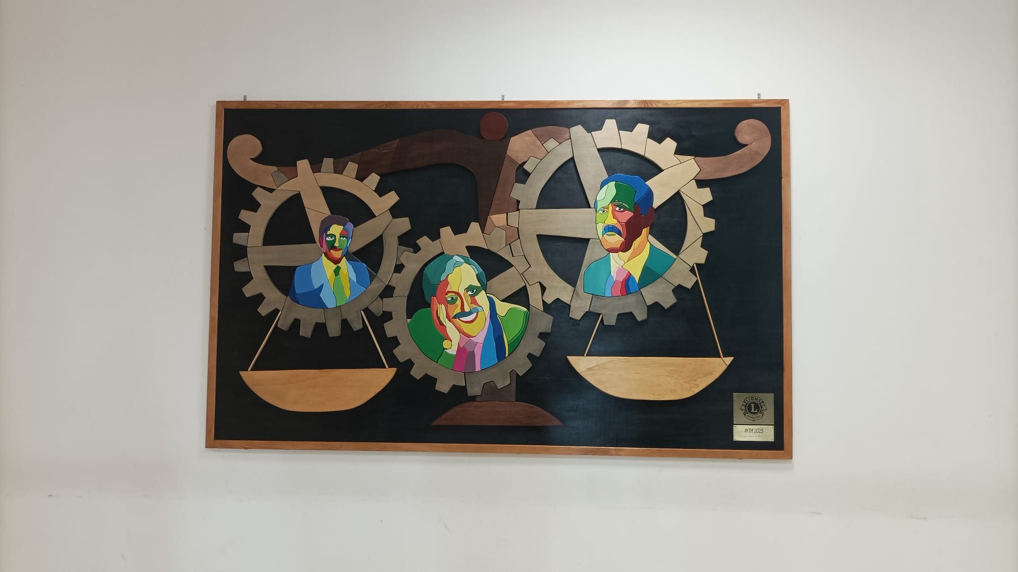 L’arte ricorda la lotta contro la criminalità, l’opera degli studenti nel Tribunale di Castrovillari