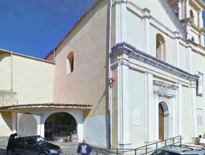 Casabona, applauso al fratello del boss alla cresima del figlio