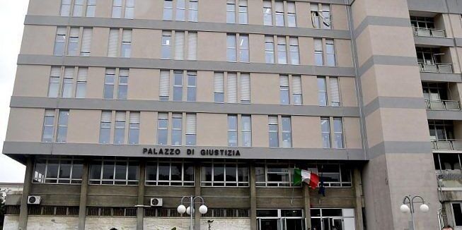 Crotone, usura aggravata: condannato a 4 anni e 6 mesi il suocero di Fabrizio Arena