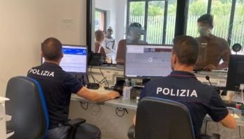 Favoreggiamento dell’immigrazione clandestina: scarcerato ed espulso cittadino straniero a Catanzaro