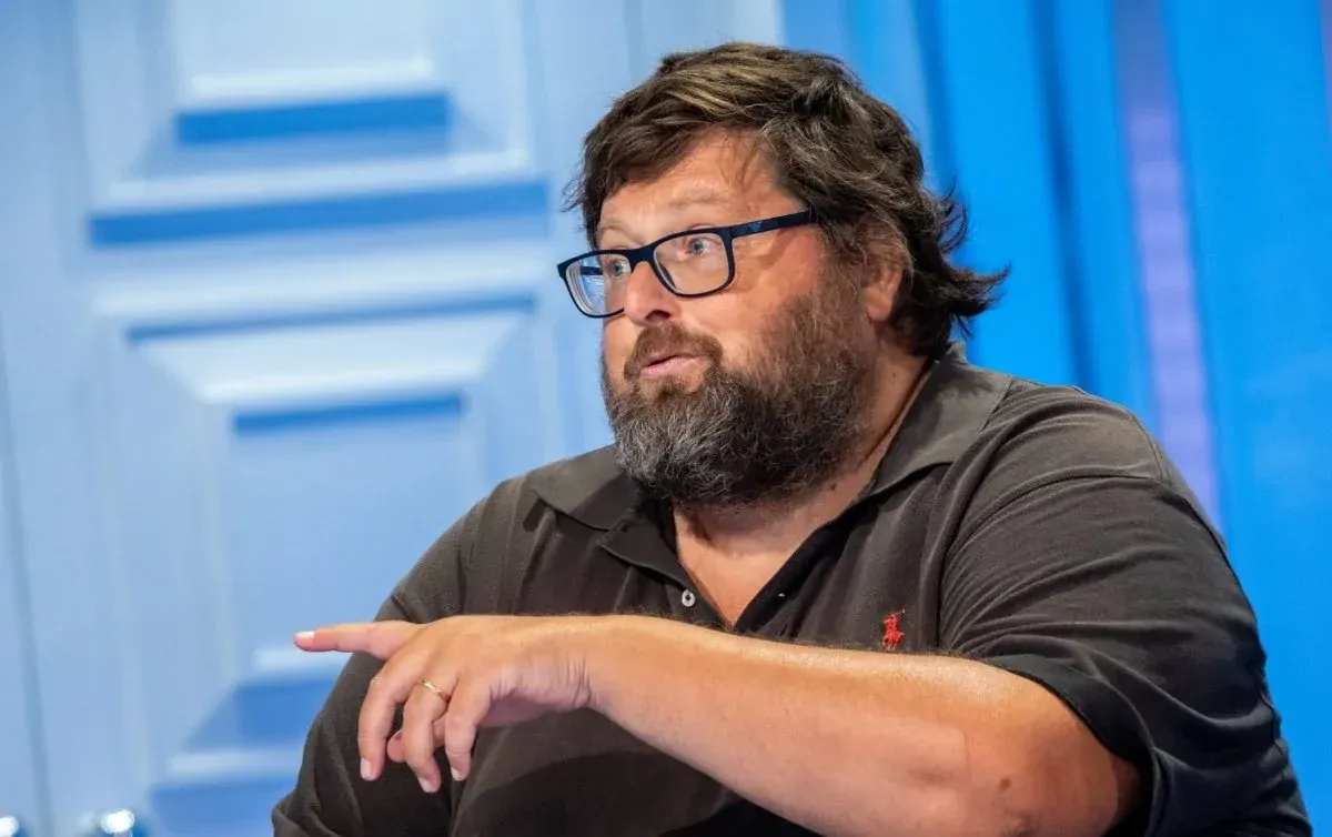 Truffa ed evasione fiscale, arrestato Mario Adinolfi