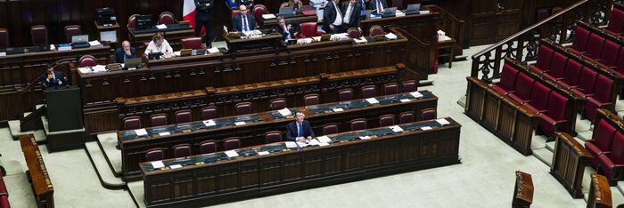 Sul Mes la maggioranza presenta una sospensiva di 4 mesi