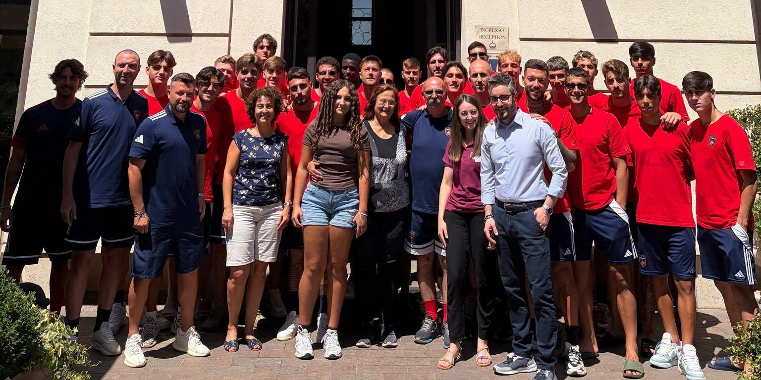 Cosenza, un ritiro senza rumore in una stagione tutta da decifrare