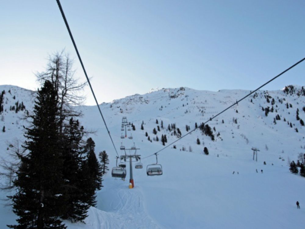 A rischio la riapertura degli impianti sciistici per il 7 gennaio