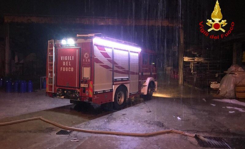 Mareggiate sferzano la Locride ma si va verso il miglioramento