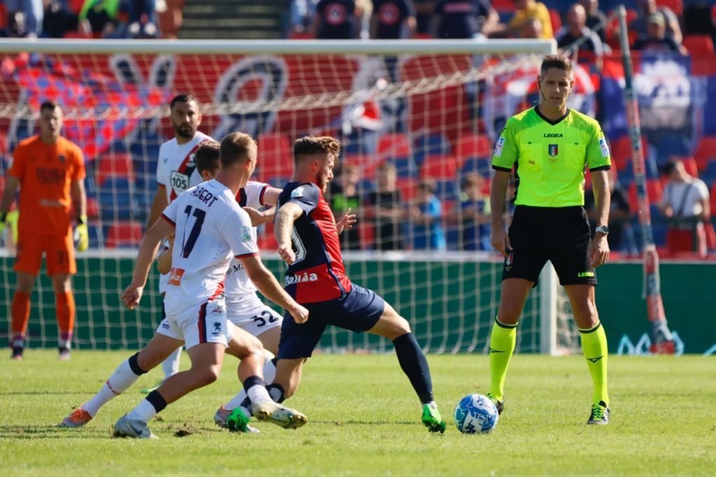 Cosenza senz’anima, il Genoa passa 2-1