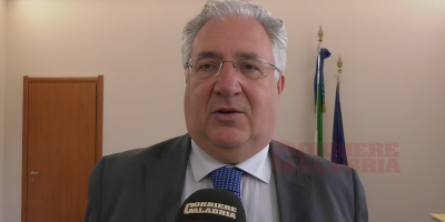 Lamezia, il sindaco Murone ridisegna la Giunta: una nuova assessora e nuove deleghe – I NOMI