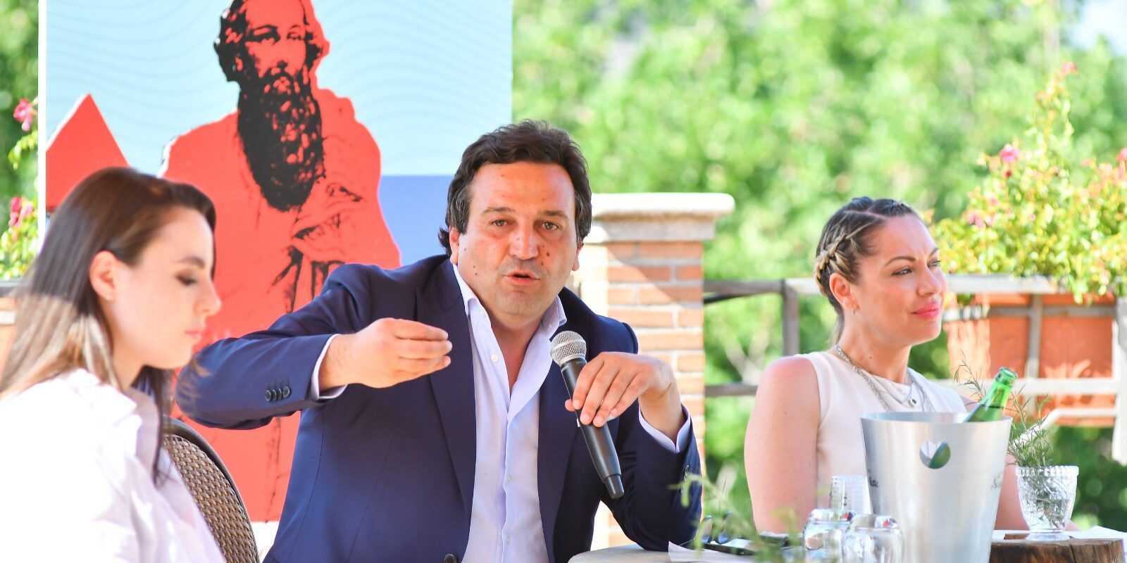 Calabria Straordinaria, Orsomarso: «Alle polemiche rispondiamo col sorriso»