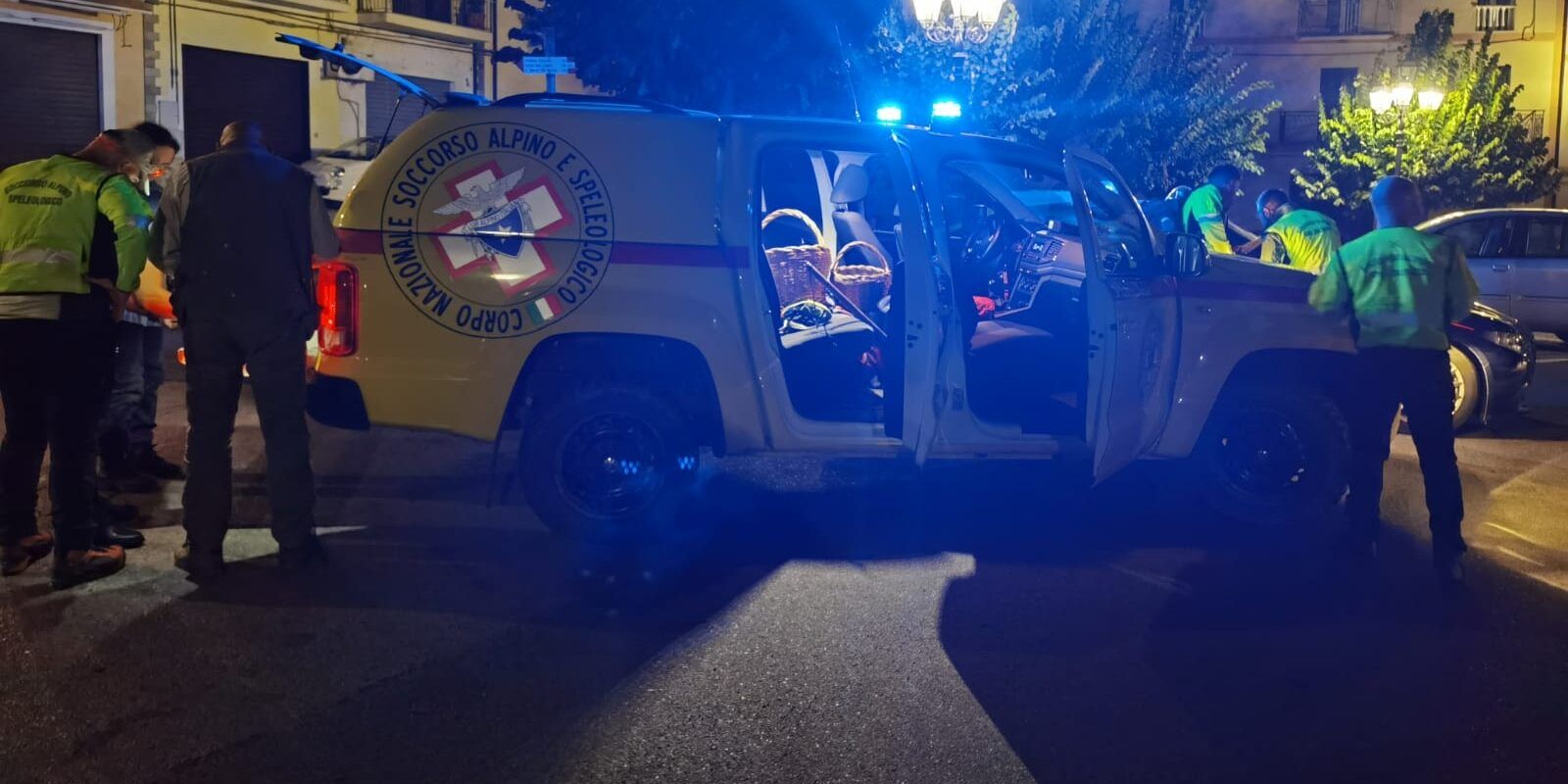 In cerca di funghi si perdono nei boschi di San Sosti, ritrovati due anziani