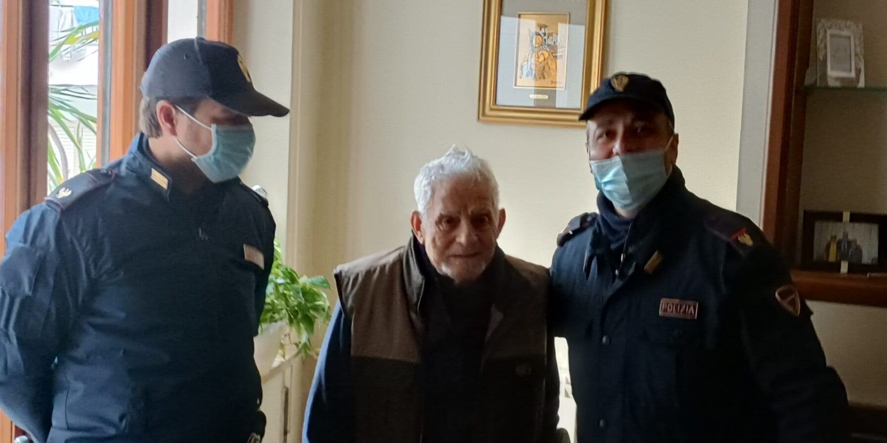 Anziano smarrito a Bagnara, ritrovato dalla polizia