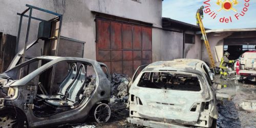 incendio_catanzaro_carrozzeria